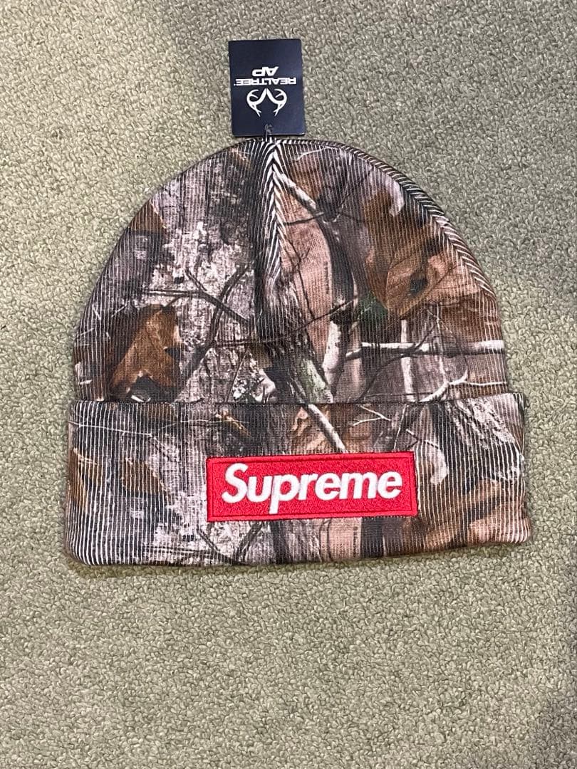Supreme ボックスロゴビーニー　リアルツリー 値下げ可