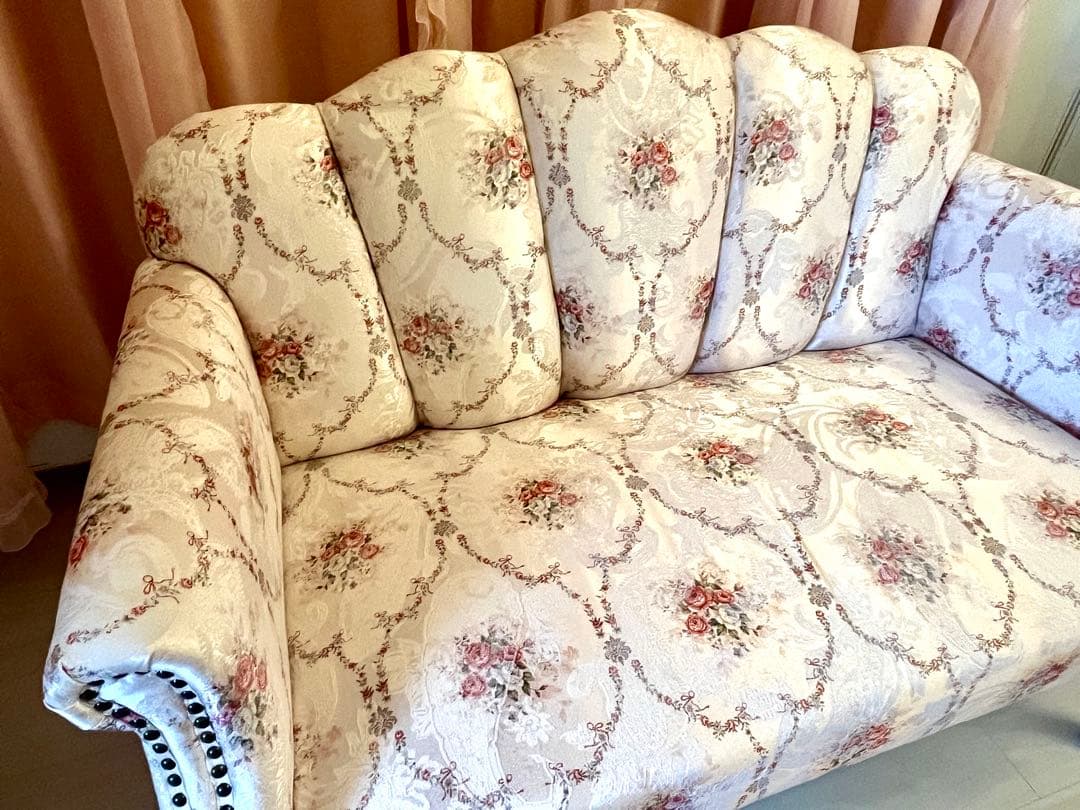 スクレドゥフィーユ ロココ アームチェア 二人掛け ソファ 猫脚 花柄 姫系