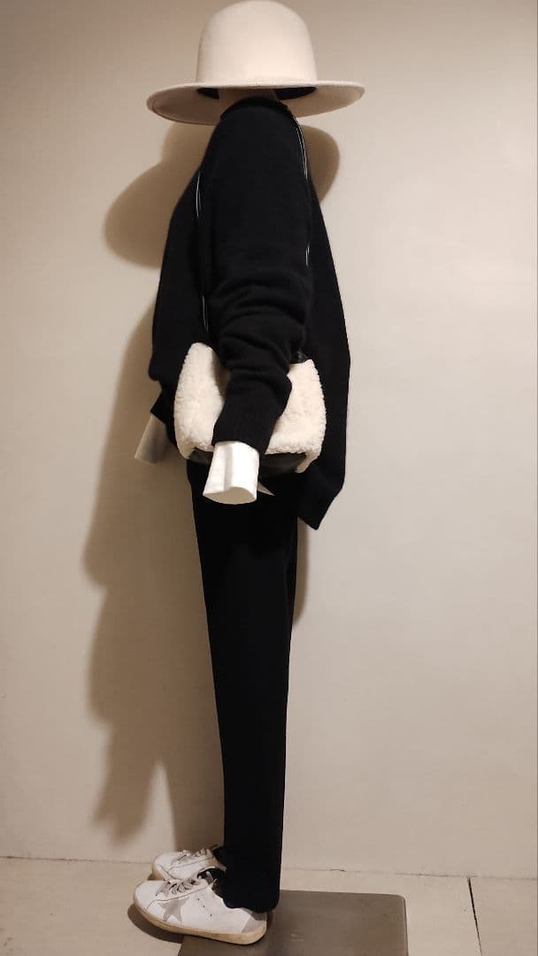 良ちゃん様 C6834 HYKEテーパードパンツ