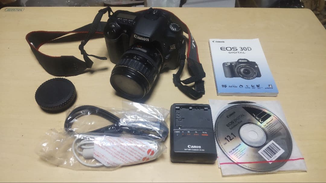 Canon EOS 30D デジタル一眼レフカメラ