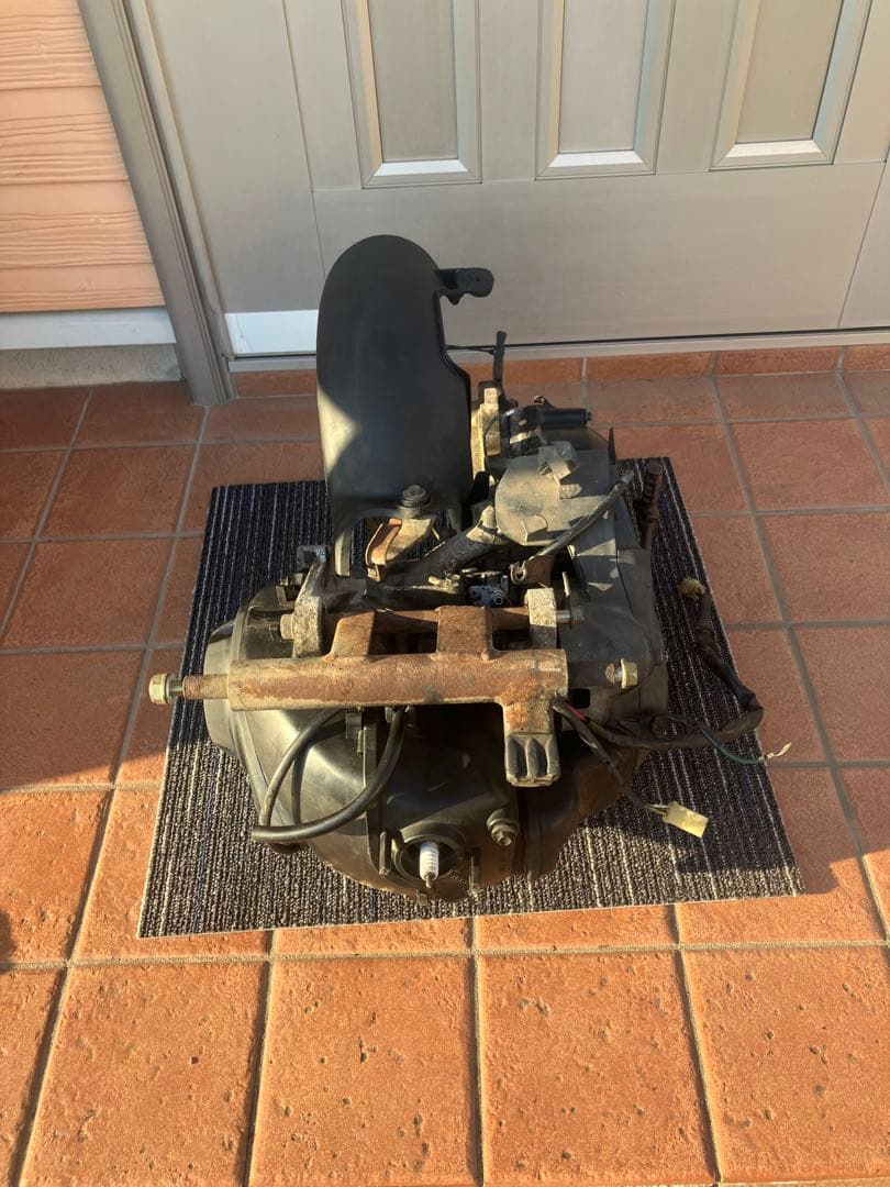 本物！ライブディオZXエンジン。実働　異音無し。