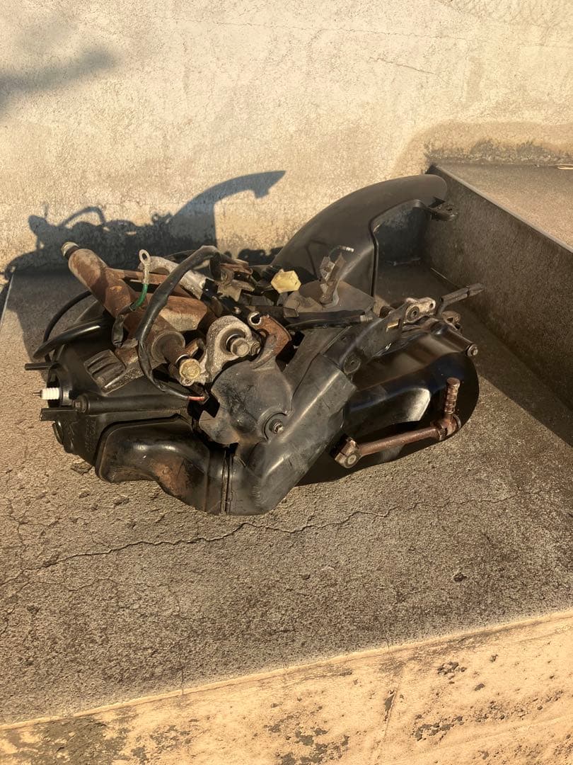 本物！ライブディオZXエンジン。実働　異音無し。