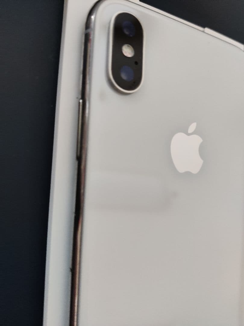 iPhone X 256GB SIMフリー【美品】