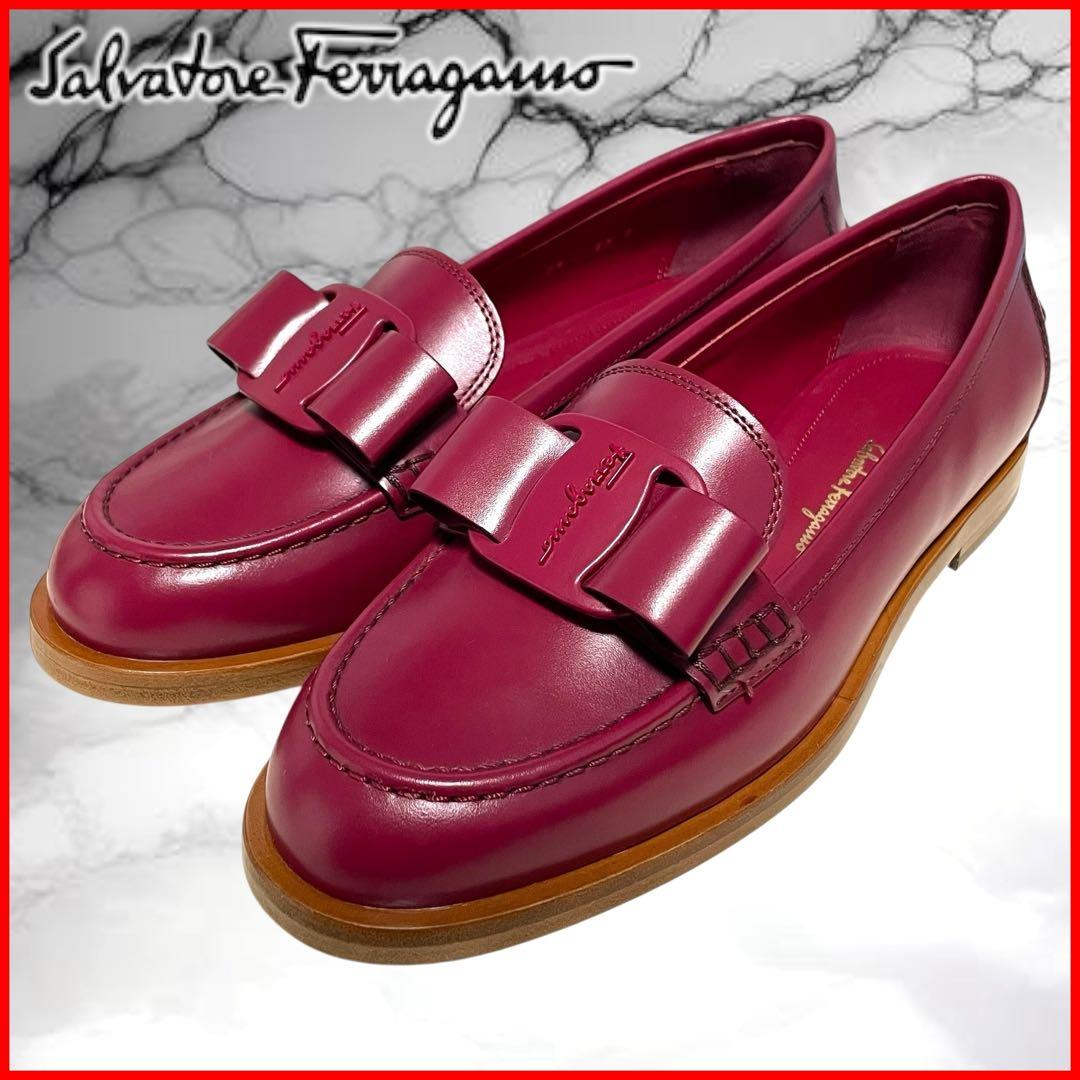 【サルバトーレフェラガモ】美品VIVA ヴァラリボン ローファー ワイン