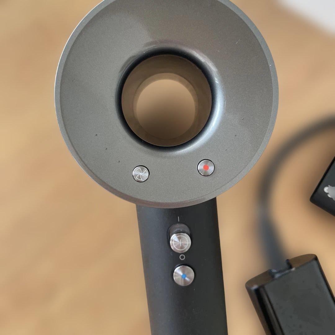 ダイソンHD08 ヘアドライヤー