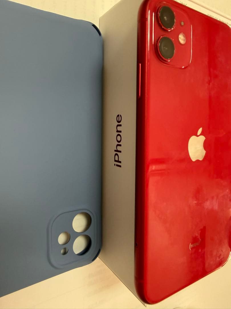 Apple iPhone 11 PRODUCT(RED) 美品 付属品、ケース付