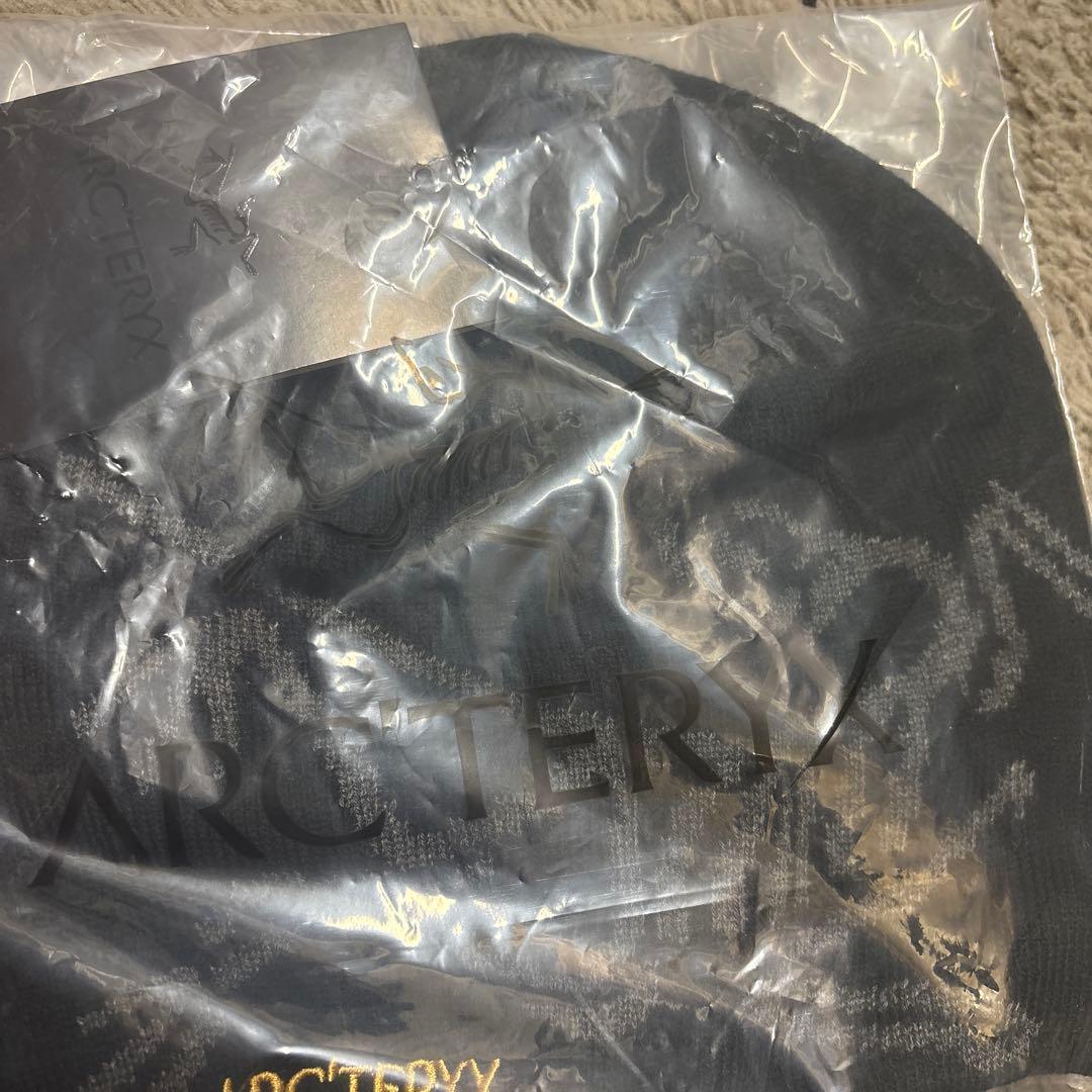 ARC'TERYX 黒 ビーニー