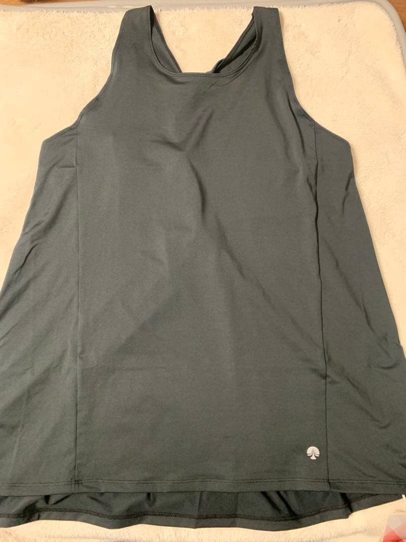 【SUKALA】バックツイストセパレートタンクトップ　Lサイズ