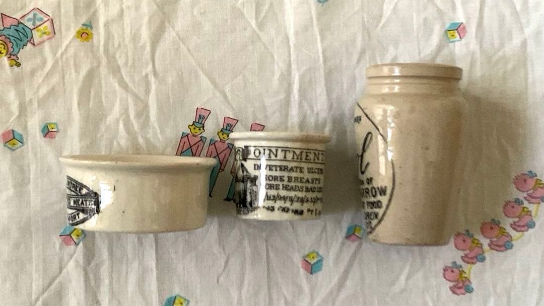 アンティーク　ミニポット