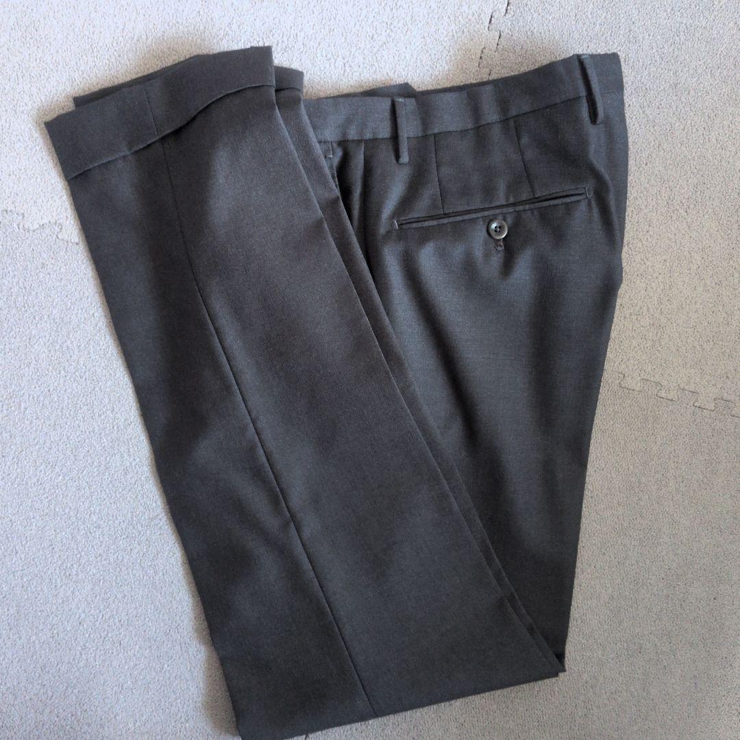 INCOTEX ダークグレー　スラックス　秋冬用