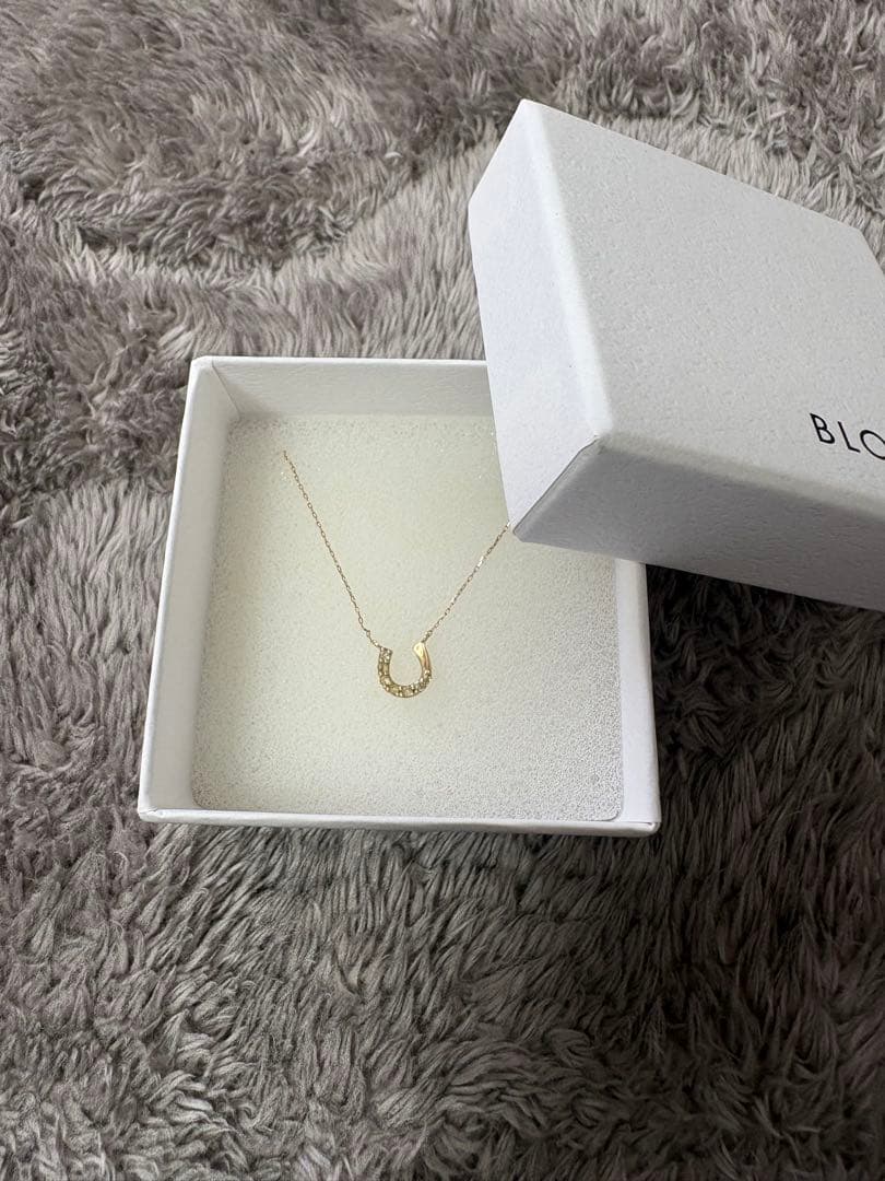 bloom K10 イエローゴールド ホワイトトパーズ 馬蹄 ネックレス　10金