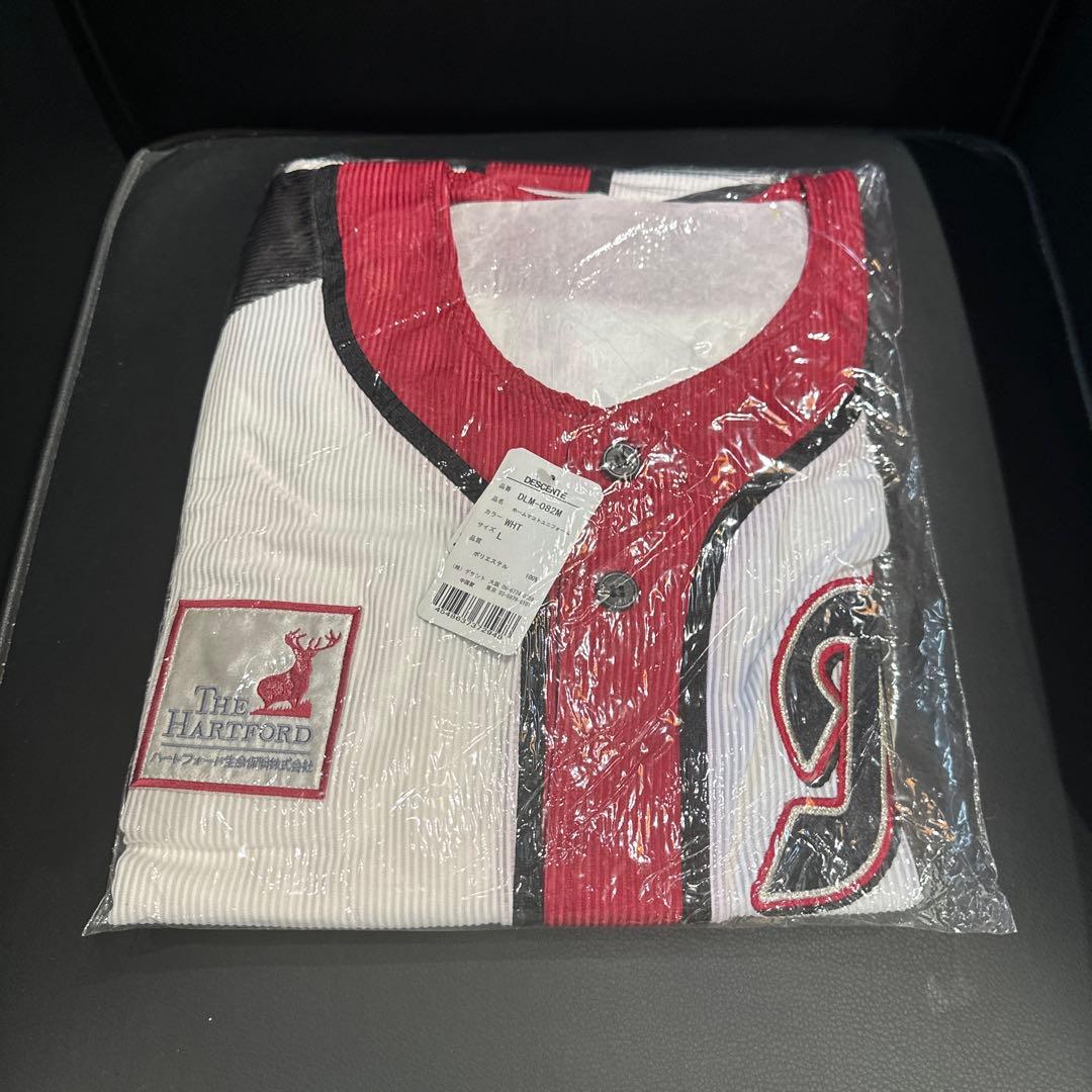 に*し様 【新品未使用】【デサント】千葉ロッテマリーンズ　誠ユニフォーム　L