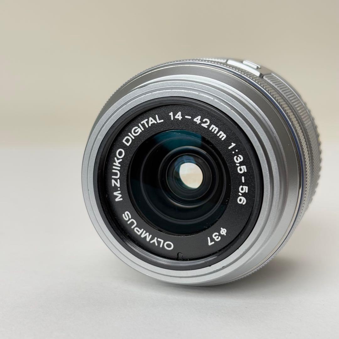 オリンパス レンズM.ZUIKO 14-42 3.5-5.6 ii R 852