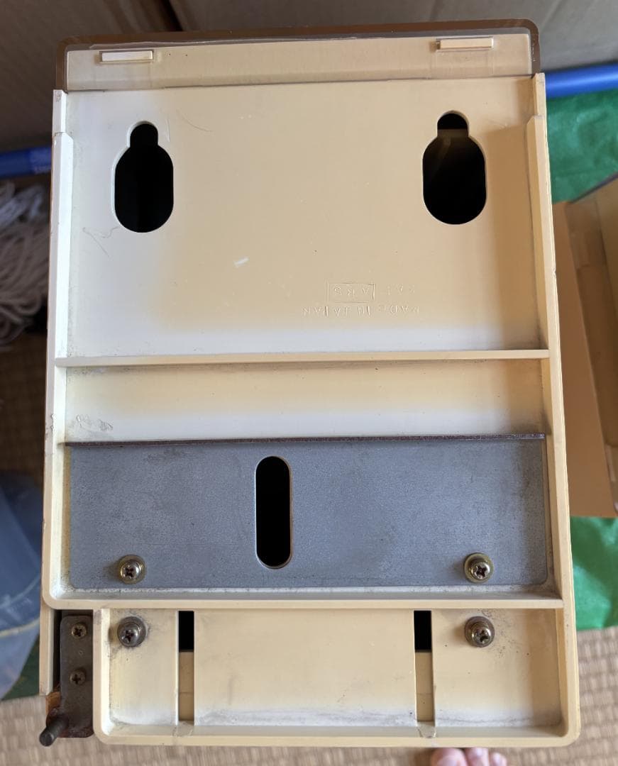 （ジャンク）カードダス100　本体　BCM-1100　カギ無し