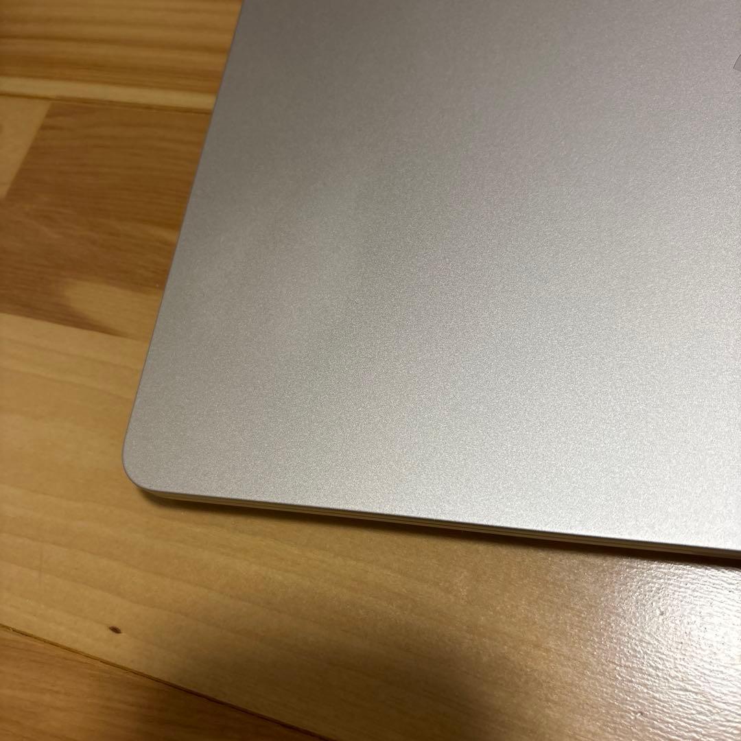 Apple MacBook Air 2022年購入