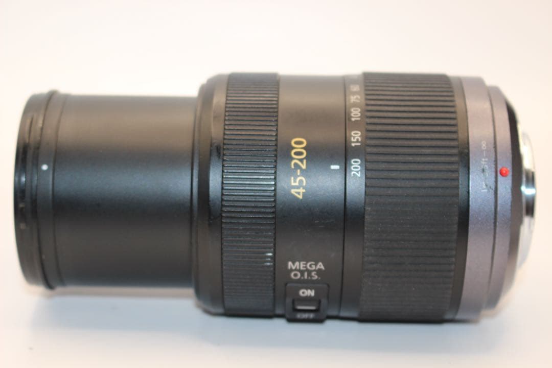★お買い得★ LUMIX 45-200mm 望遠レンズ　パナソニック