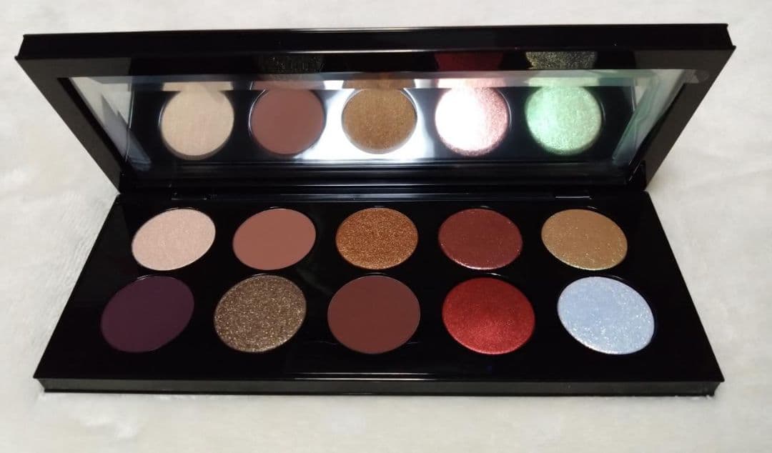 未使用 PATMcGRATHLABS パットマクグラスラブス マザーシップ V