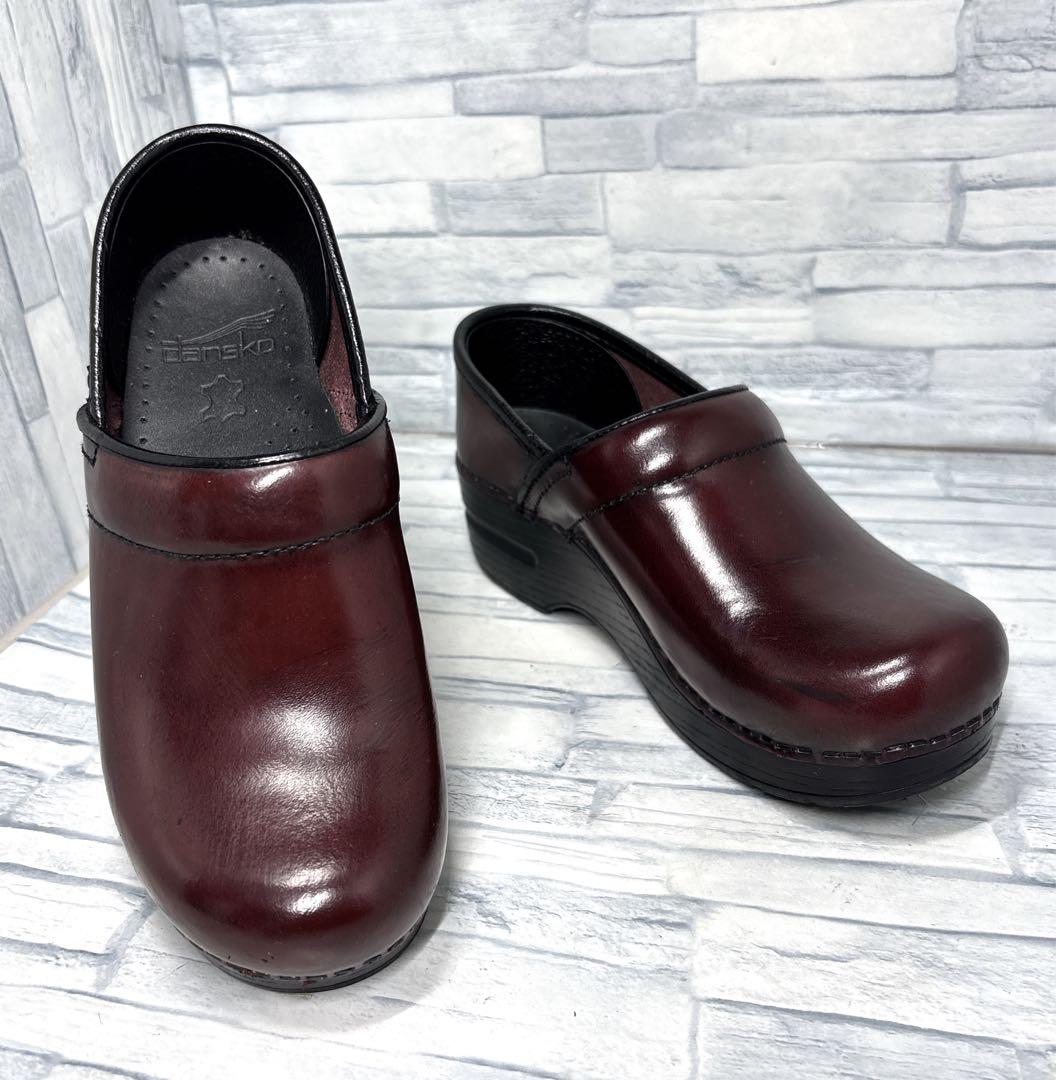 ダンスコ プロフェッショナル オイルドレザー ワインレッド 35/22.5cm