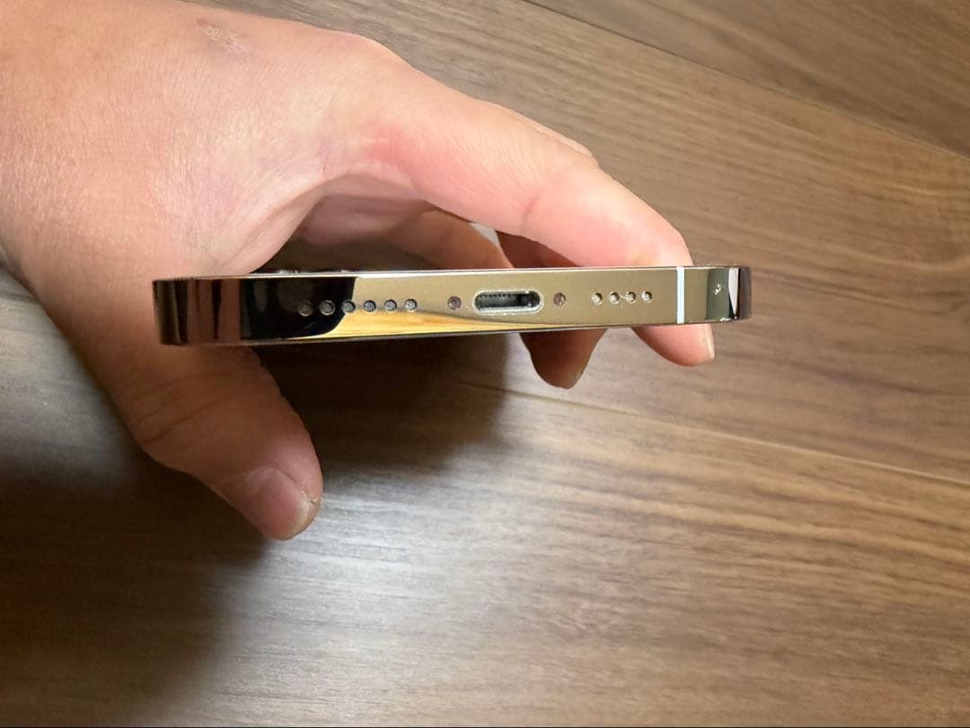 極美品 Apple iPhone 13 Pro maxシルバー 512G