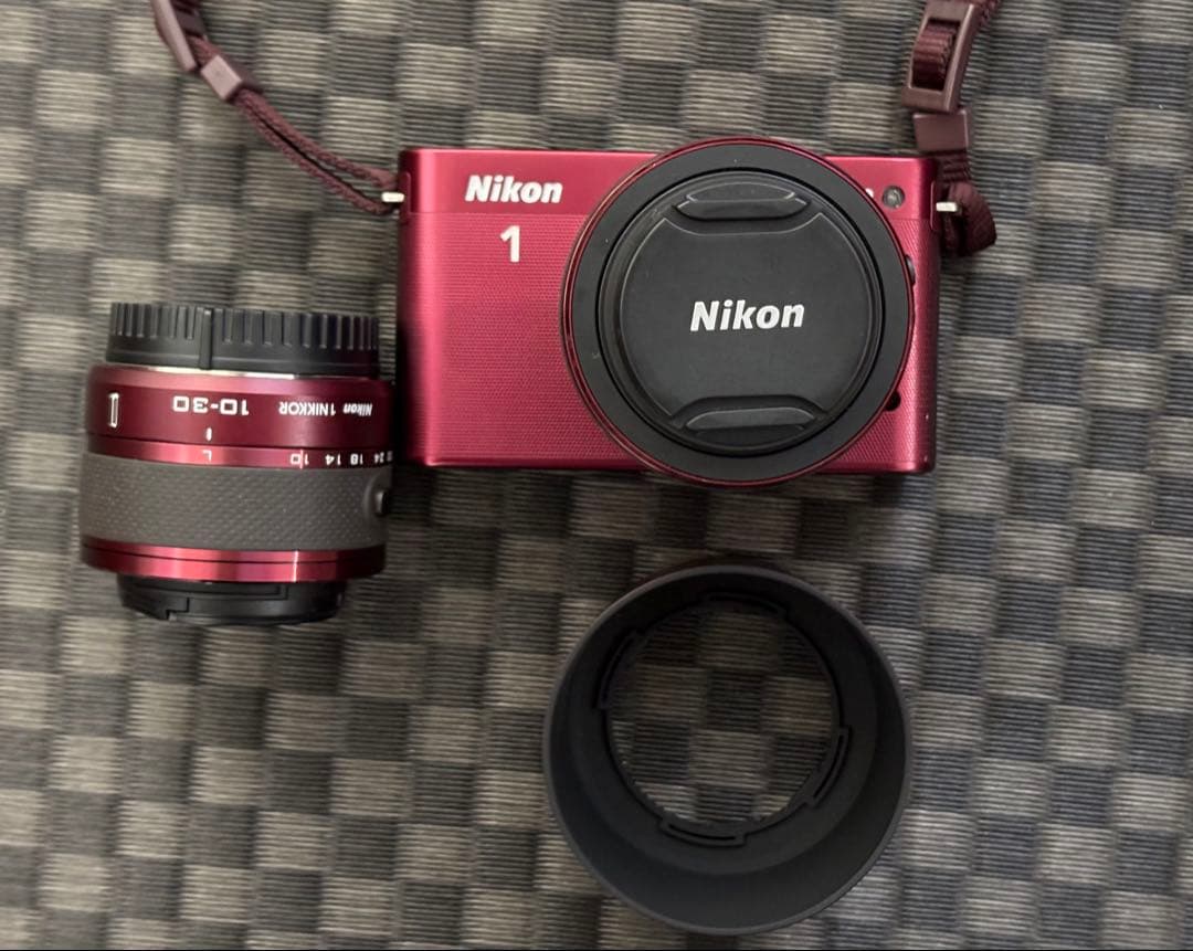 デジタルカメラ Nikon1 J2