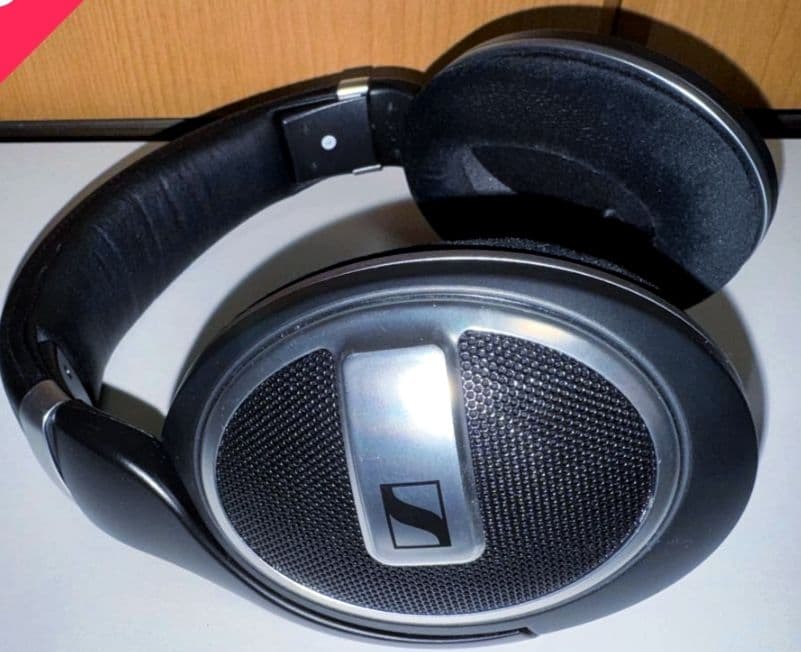 美品 Sennheiser HD599SE ヘッドフォン