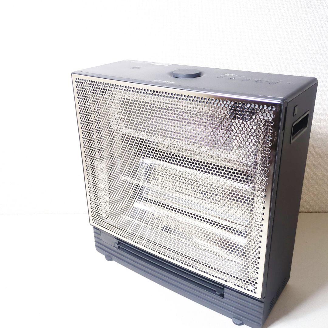 ダイキン WRH135AS-H 遠赤外線ストーブ　ハイブリッドセラムヒート