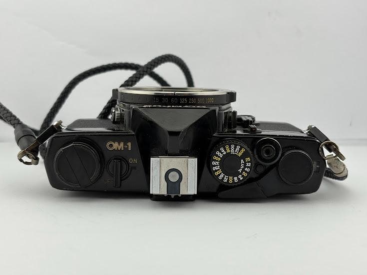 ★良品★オリンパス OLYMPUS OM-1 ボディブラック / レンズキッド