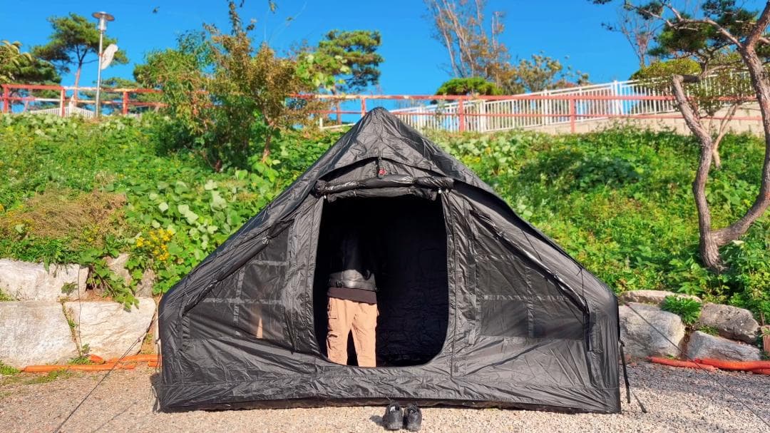 GRCLOV WORKS様エアテント Mountainhikerインフレータブル