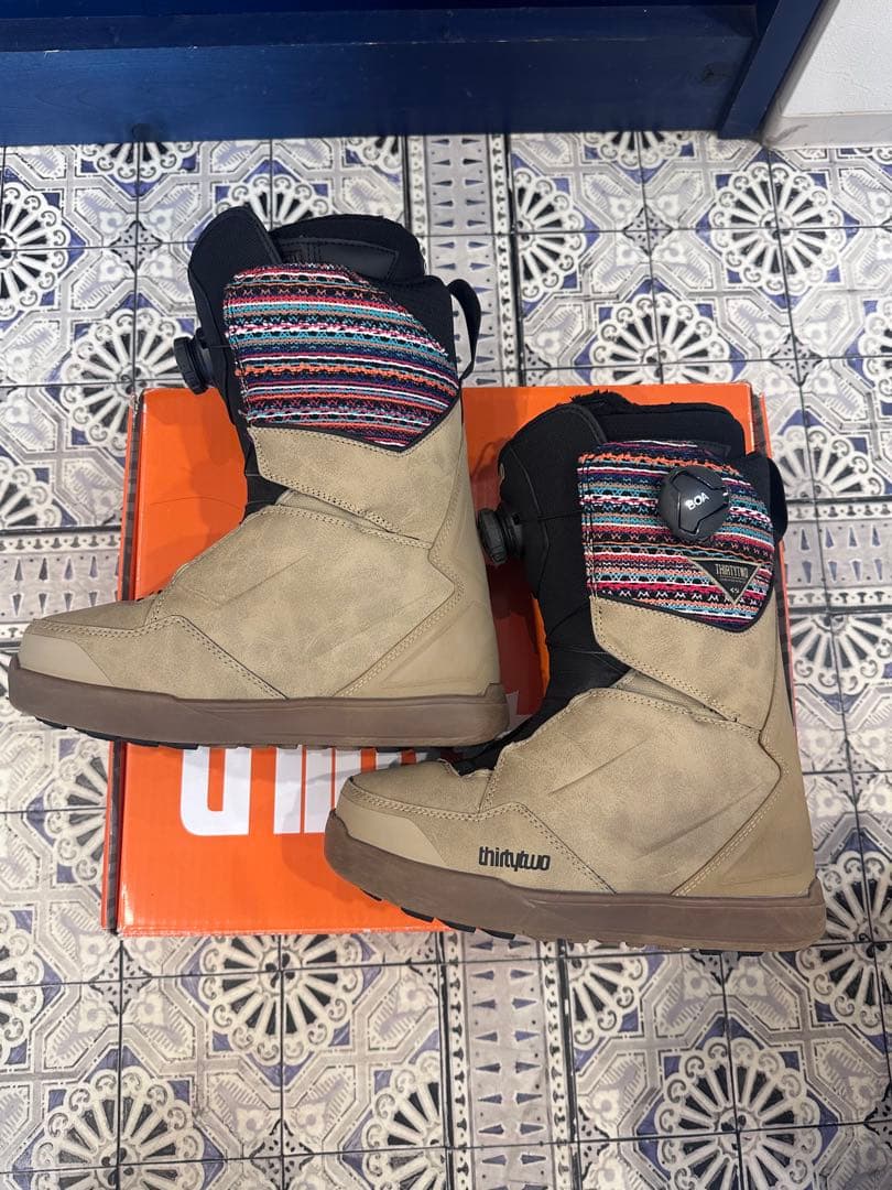 THIRTYTWO スノーボードブーツ　24.5㎝