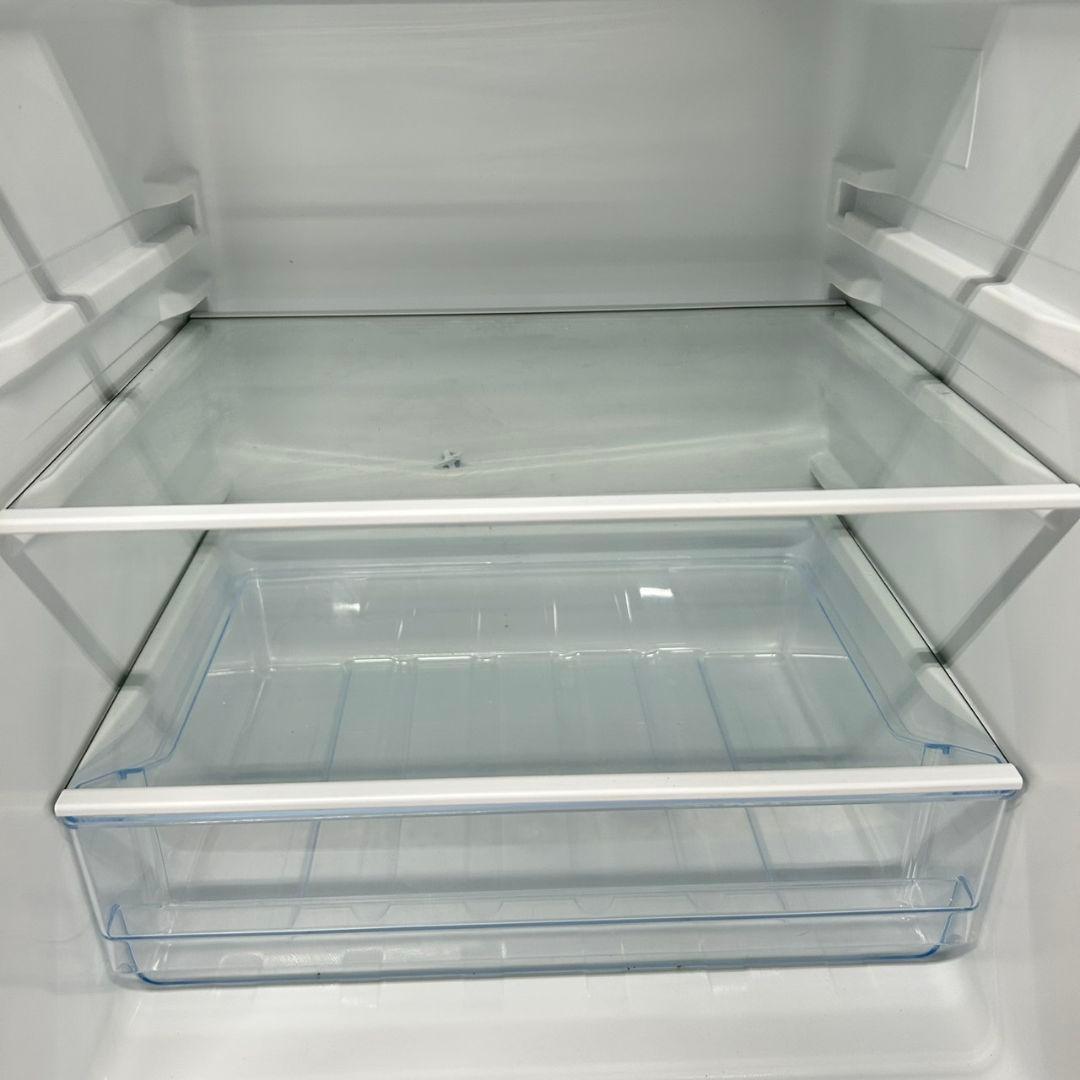 534 関東圏対応　冷蔵庫　200L弱　一人暮らし　小型　美品　保証込