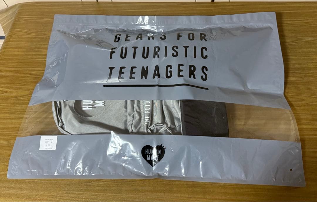 早い者勝ち価格！美品！ヒューマンメイド リュック バックパック グレー