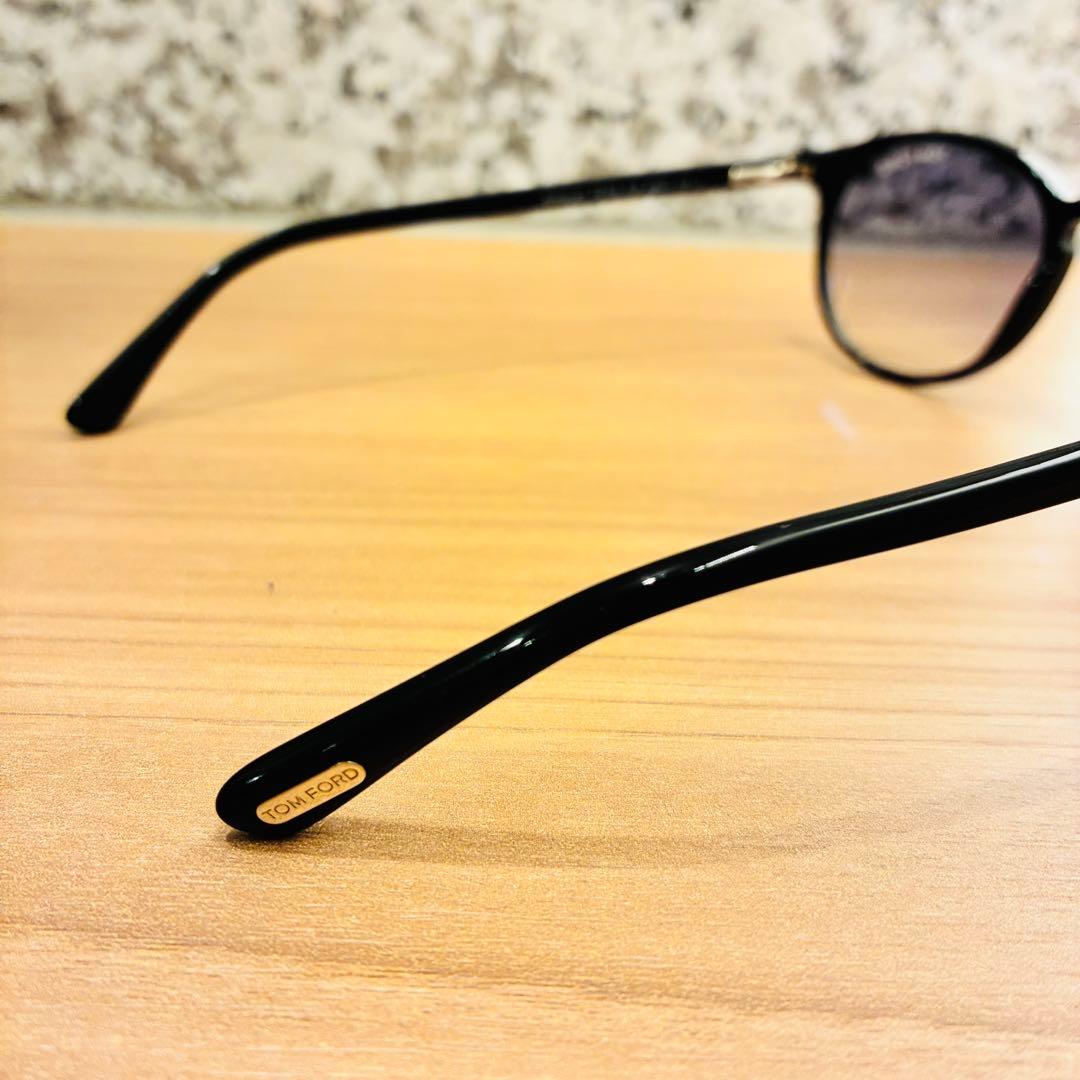 TOM FORD TF539 サングラス ブラック