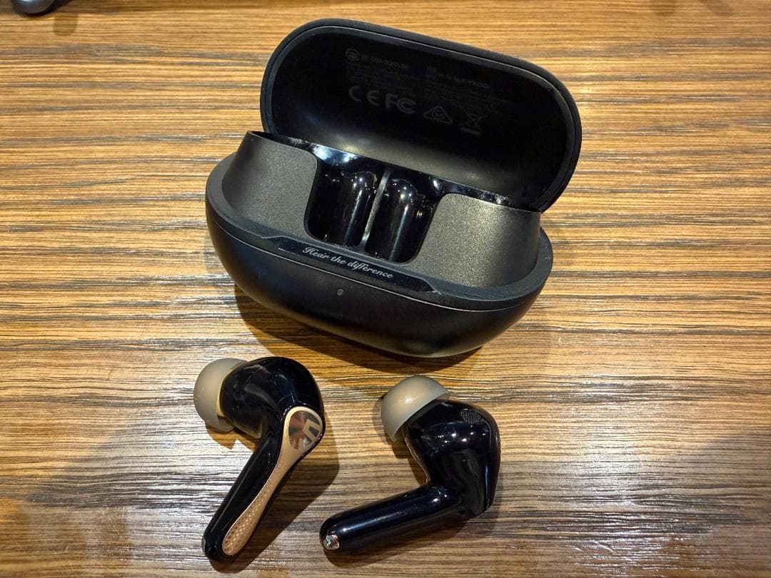 【美品】SOUNDPEATS Air5 Pro+ ワイヤレスイヤホン