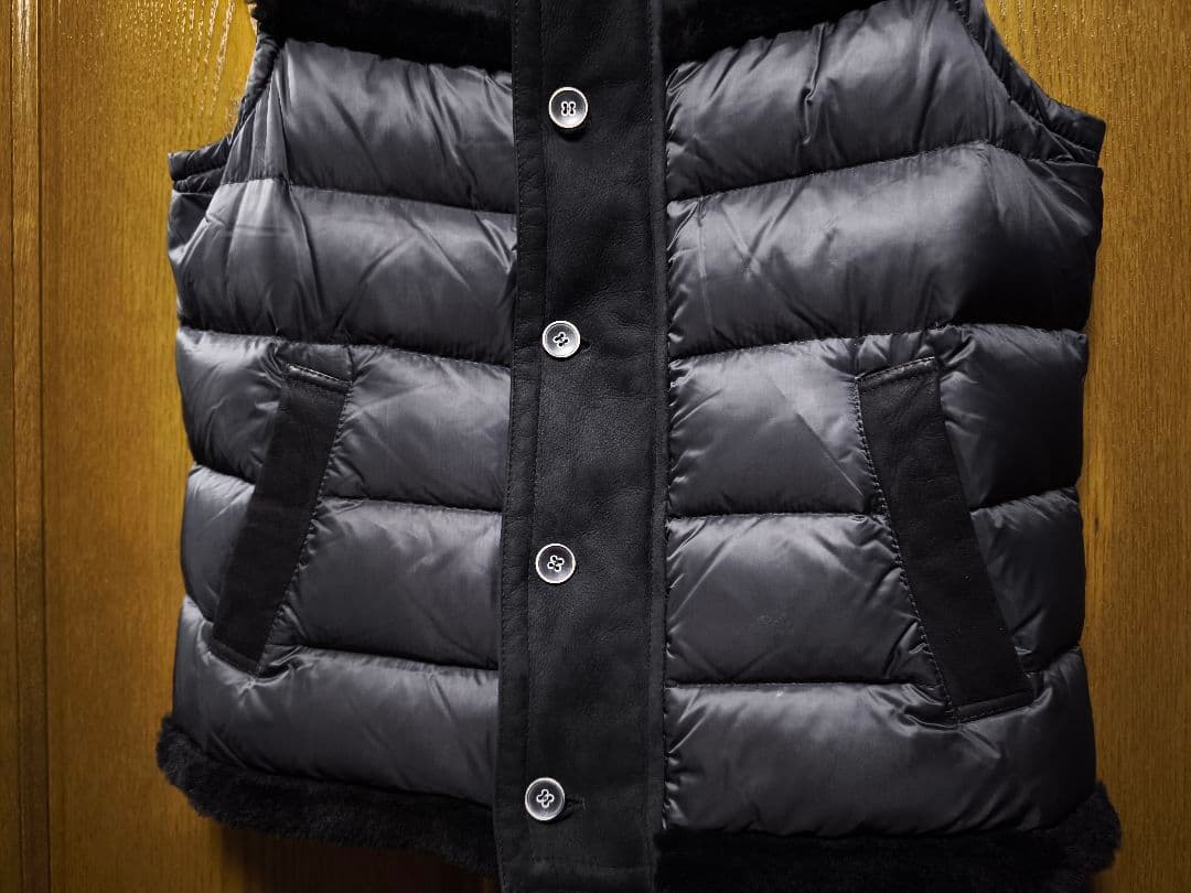 美品　EMMETI DONKEY ムートンダウンベスト　ブラック　サイズ46