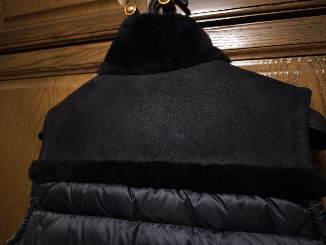 美品　EMMETI DONKEY ムートンダウンベスト　ブラック　サイズ46