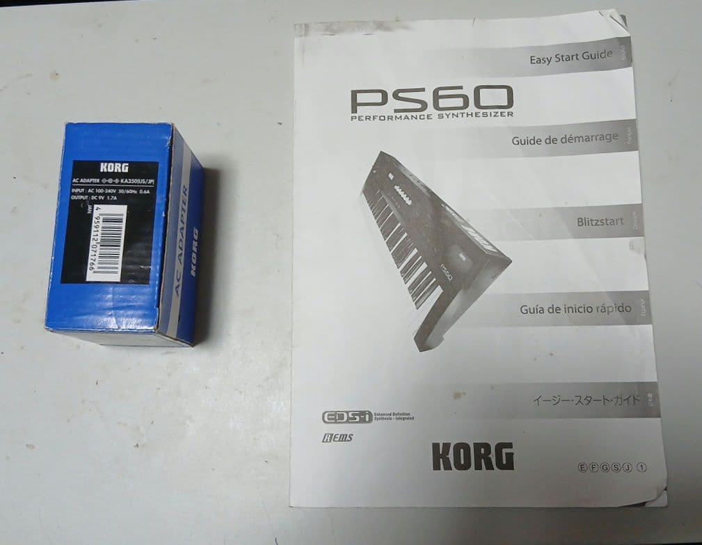 KORG PS60　シンセサイザー　61鍵　純正電源、ペダル、取説付属