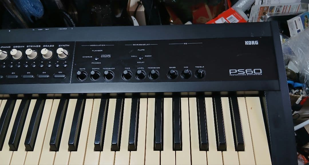 KORG PS60　シンセサイザー　61鍵　純正電源、ペダル、取説付属