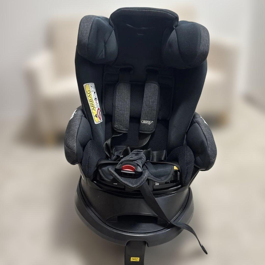 【美品】Aprica 車用チャイルドシート ブラック　ISOFIX