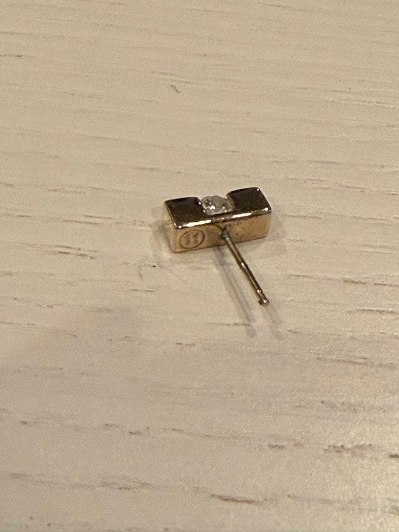 マルジェラ　11番　ユニセックス　ピアス　スワロフスキー