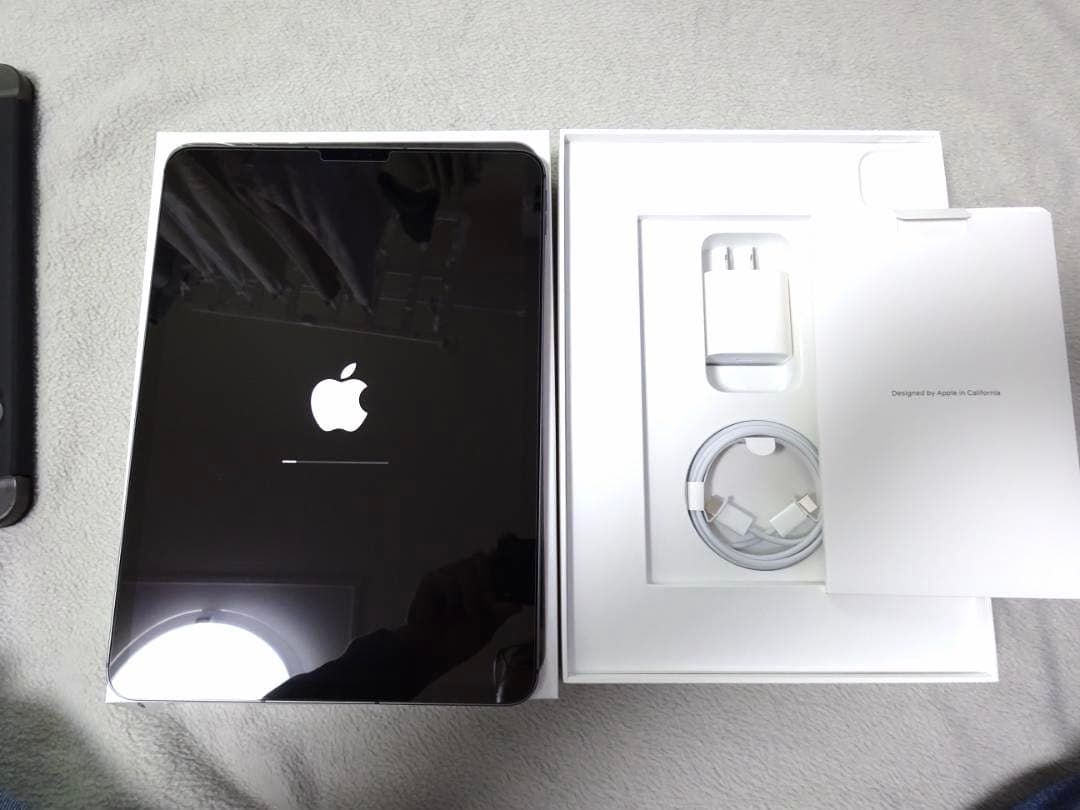 11インチ iPad Pro(第3世代) Wi-Fi+セルラー MHW53J/A