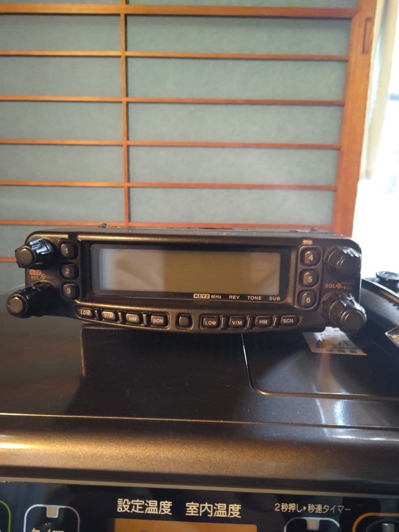 アマチュア無線　スタンダードFT-8800