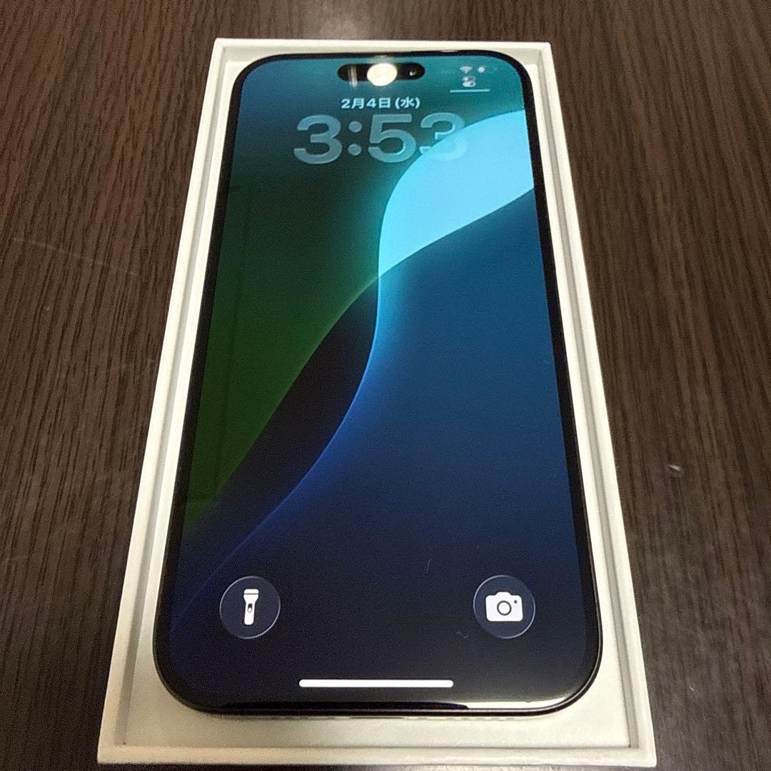 iPhone 15 Pro 本体