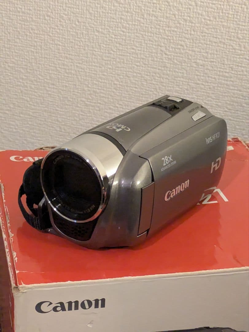 Canon iVIS HF R21 ビデオカメラ
