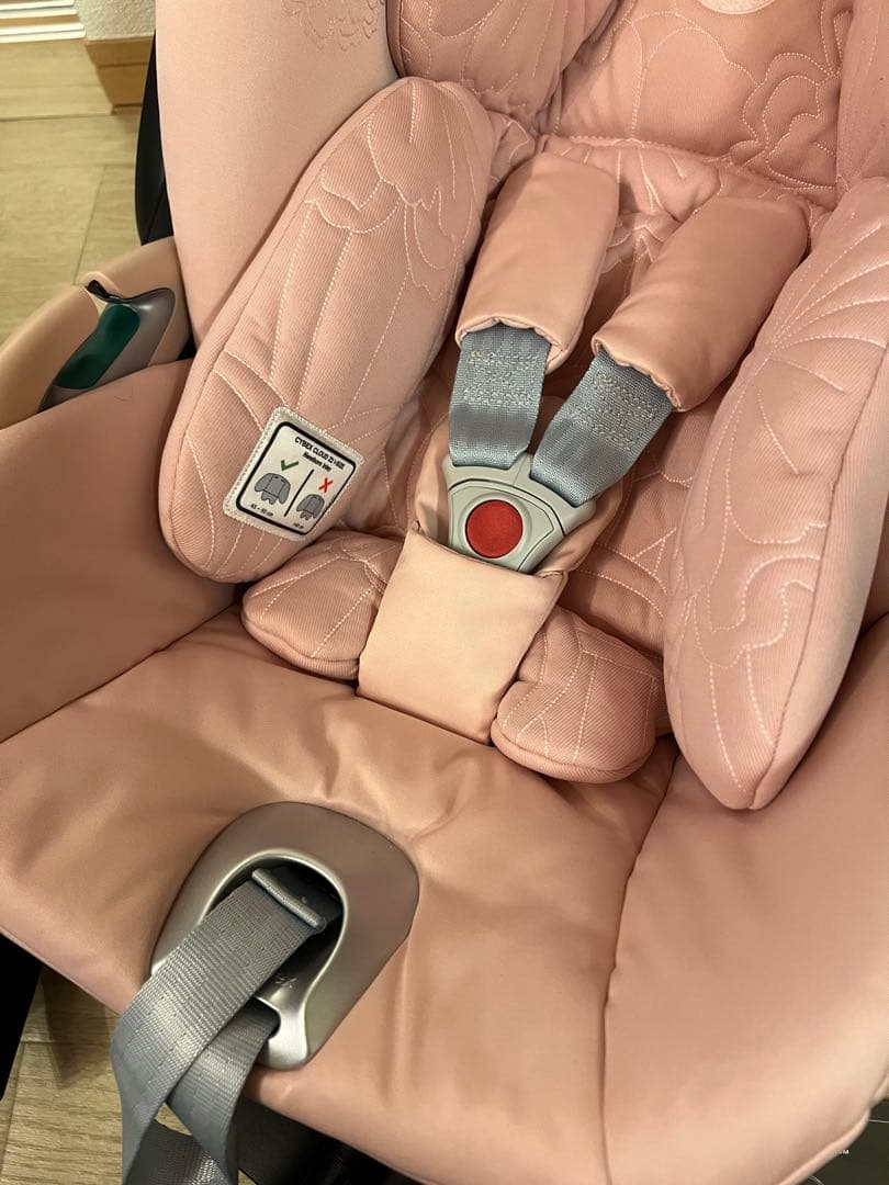 【美品】サイベックス　クラウド Z2 i-Size FE シンプリーフラワーズ