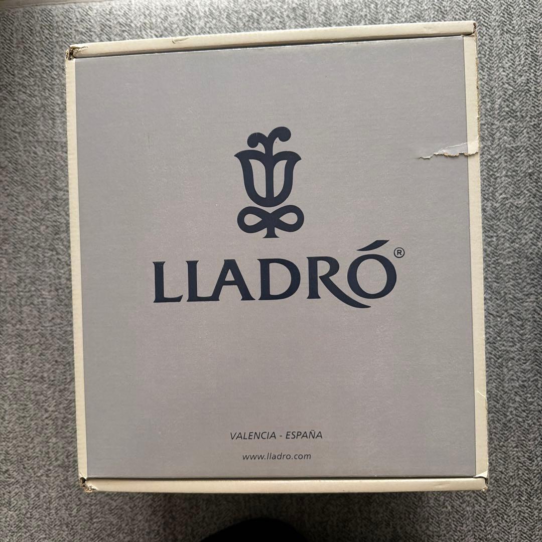 リヤドロ　馬　箱付き　ギャロップ　干支　ウマ　フィギュリン