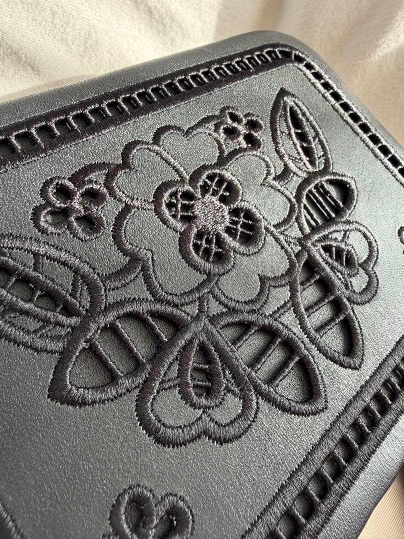 Kate Spade マディソンアヴェニュー クラッチ