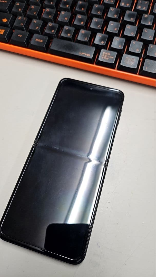【au版】Galaxy Z Flip 3 5G SCG12 ファントムブラック