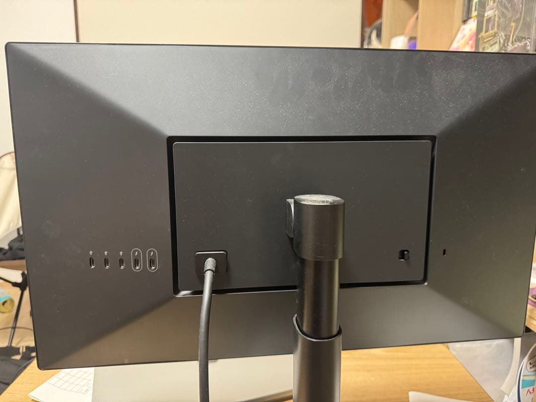 【美品】LG UltraFine Display 24MD4KL-B