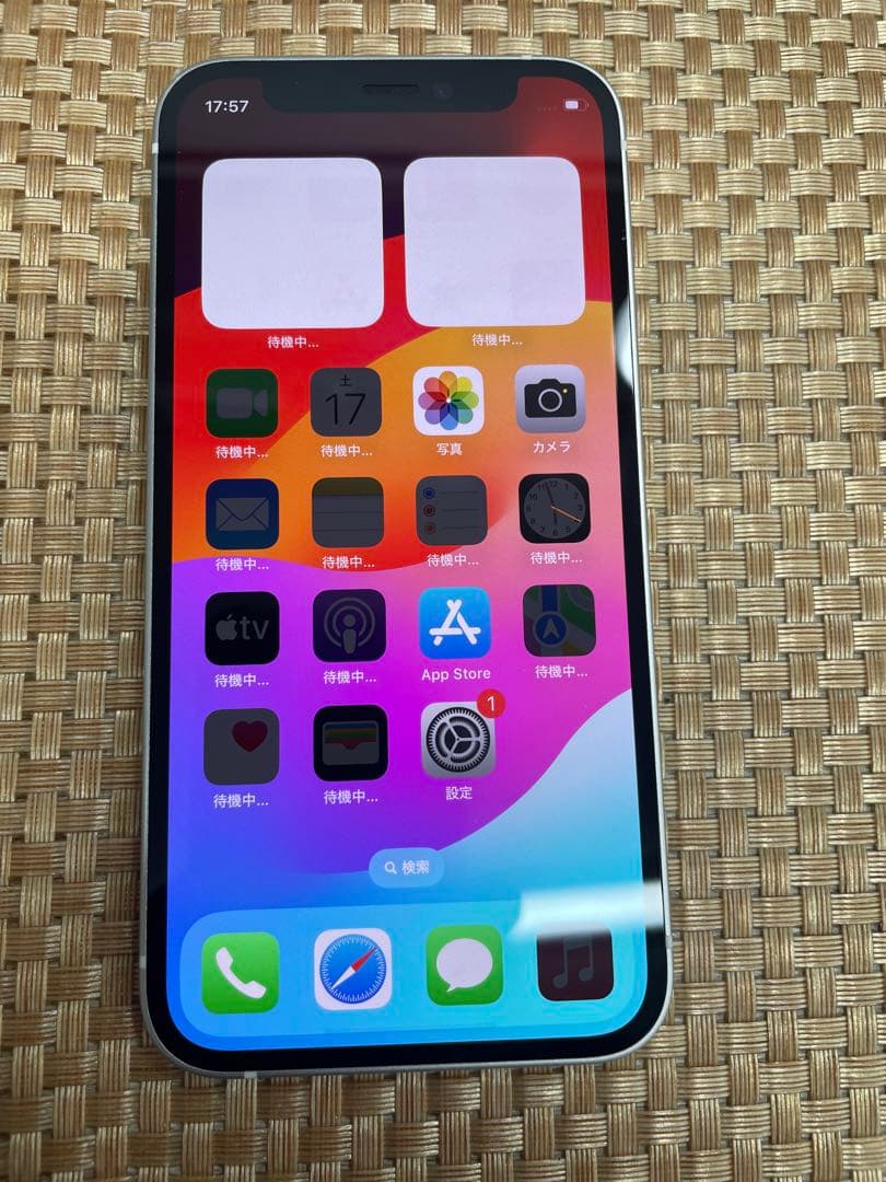 iPhone 12 mini 64 GB ホワイトSIMフリー【6334】