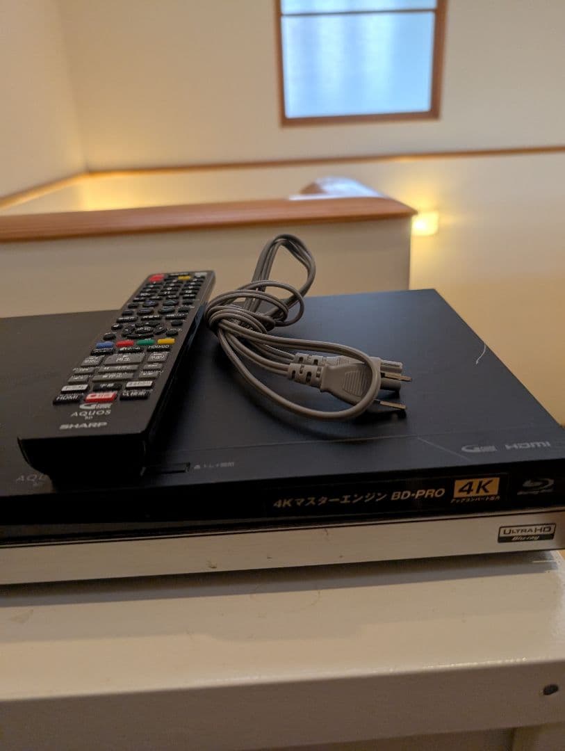 SHARP ブルーレイレコーダー　BD-UT2100